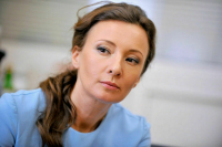 Анна Кузнецова обозначила актуальные проблемы многодетных семей