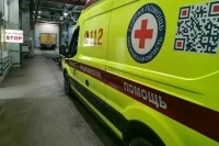 В Петербурге 4 человека пострадали из-за провалившегося в кипяток автомобиля