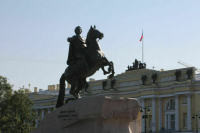 В КС разъяснили права покупателей авто, оформляющих кредит ради скидки