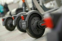 Исторический центр Петербурга хотят зачистить от электросамокатов