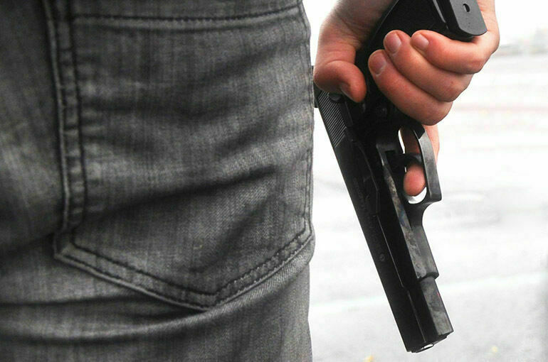 Неизвестный устроил стрельбу в Новой Москве и скрылся с места ЧП