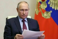 Путин подписал законы о сокращении срока признания участника СВО умершим