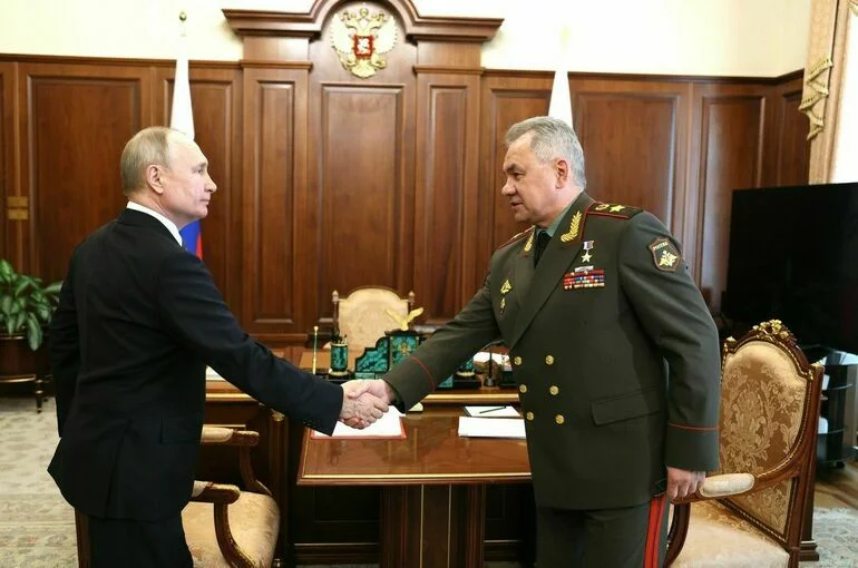 Шойгу доложил Путину о внезапной проверке Тихоокеанского флота