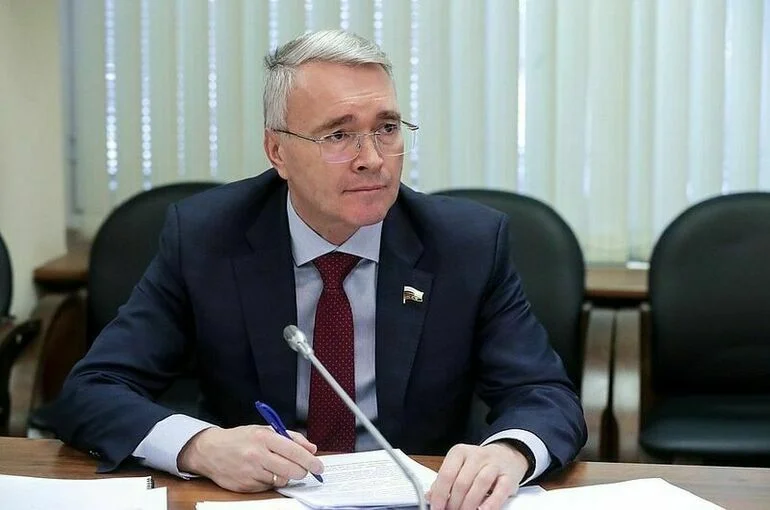 Правила расчета зарплаты в командировках предложили изменить 