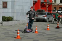 В Москве выписали первые штрафы для самокатчиков-нарушителей
