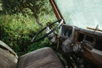 В Курской области украинский беспилотник атаковал трактор