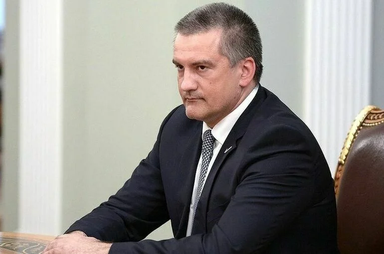 Аксенов встретился с лидером ЛДПР