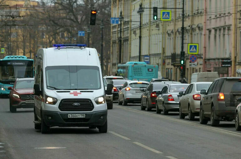 Врачи рассказали, когда нужно вызывать скорую