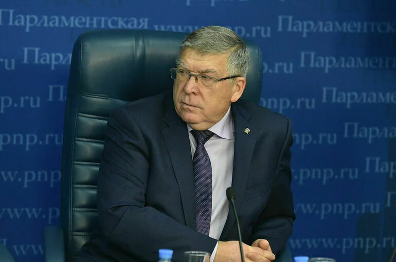 Рязанский объяснил пользу йодированной соли