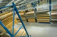 В Минпромторге прокомментировали дефицит компонента в производстве фанеры