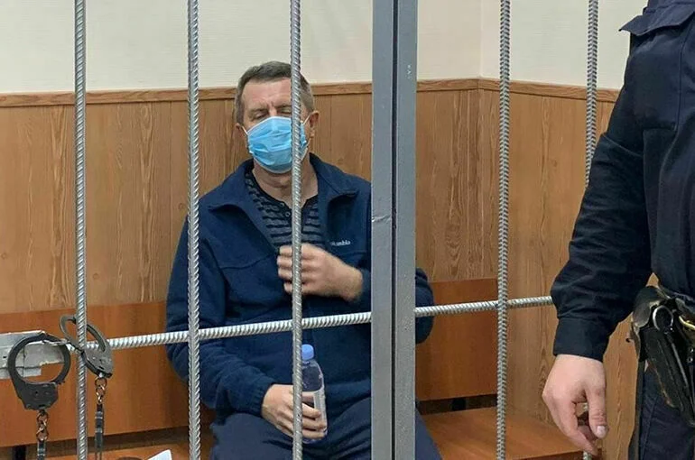 Экс-замглавы ФСИН приговорили к 9 годам колонии