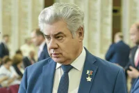 Бондарев призвал доработать законодательство о страховании от природных ЧС