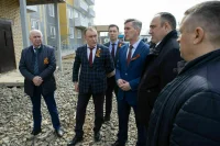 В Лесосибирске строят жилье и воспитывают героев