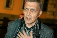 Прокуратура потребовала изъять участок, на котором стоит дом Невзорова*