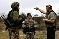 Песков: Страны Запада сильнее вовлекаются в конфликт на Украине