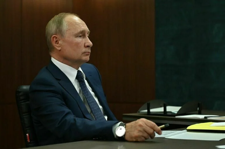 Путин подписал закон о назначении некоторых пенсий без заявлений