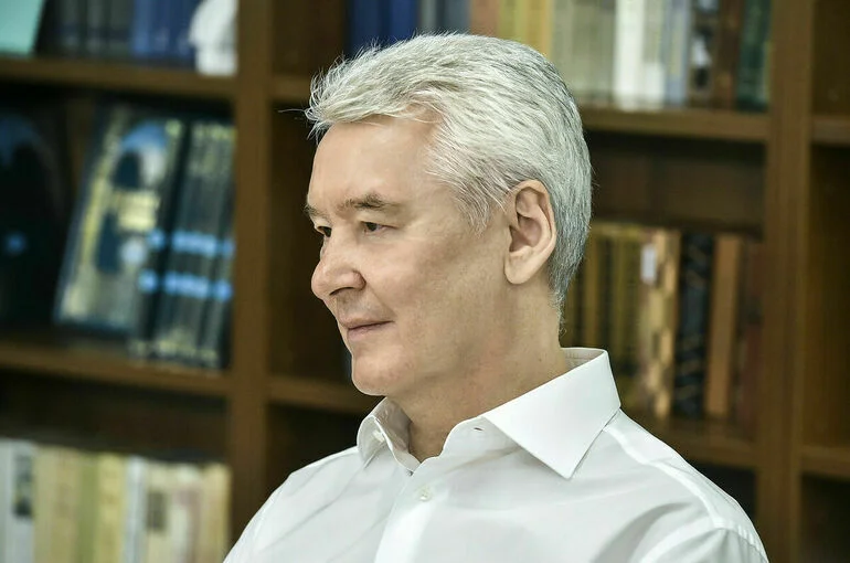 Собянин пообещал помочь пострадавшим от атаки беспилотников москвичам