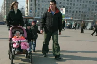 Пособия, выплаты и маткапитал: что нужно знать о поддержке многодетных семей