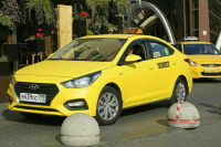 Московских таксистов проверят на знание города онлайн