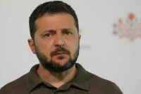 Зеленский попросил Британию помочь в усилении украинских систем ПВО