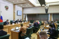 Комитет Совфеда поддержал закон о бесплатной юрпомощи участникам СВО