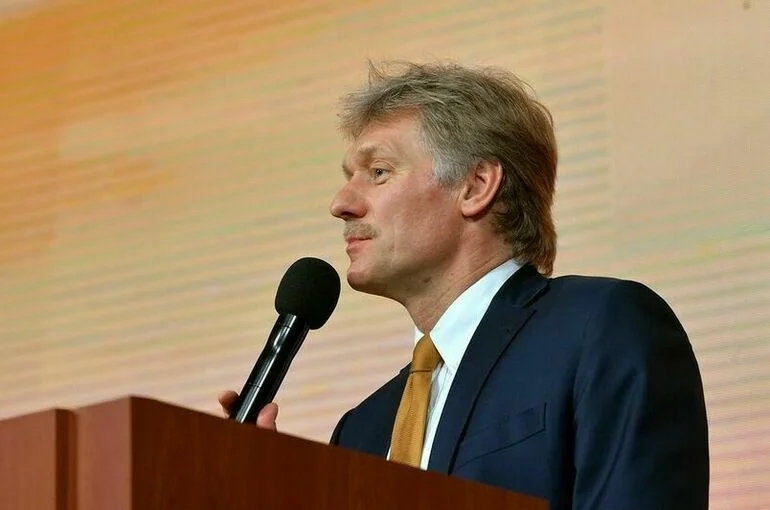 Песков рассказал о подготовке к прямой линии с президентом