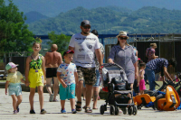 В Абхазии в 20 раз подняли штраф за ношение купальника вне пляжа