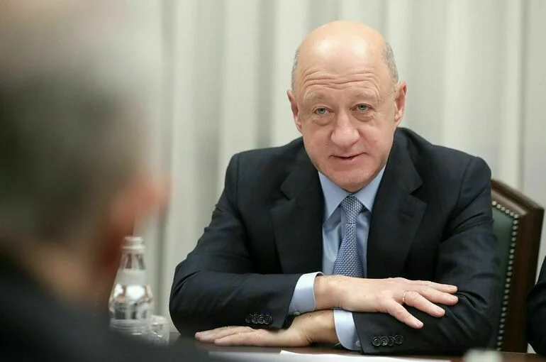 Бабаков назвал действия сербской оппозиции копиркой «цветной революции»