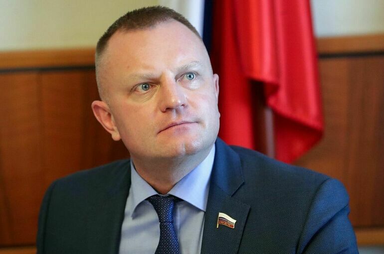 Сухарев призвал создать при школах летние спортивно-патриотические лагеря