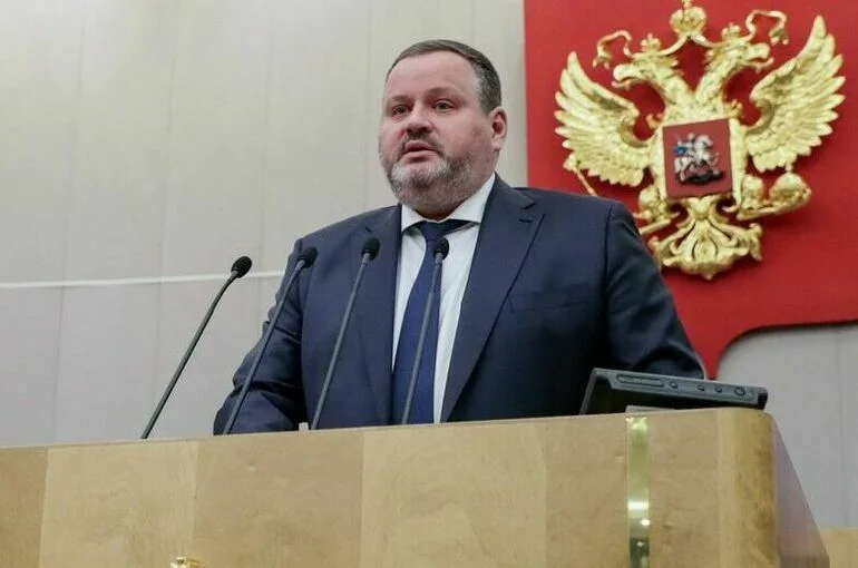 Минтруд готов помогать многодетным по единым правилам