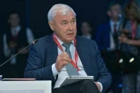 Аксаков заявил, что США своими действиями способствуют закату эры доллара