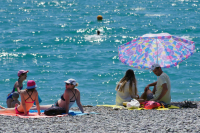 Спасатель предупредил об опасности употребления алкоголя на пляжах