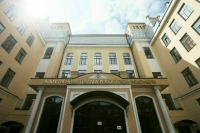 Общественную палату попросили стать еще ближе к людям