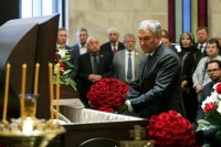 Вячеслав Володин и депутаты простились с Геннадием Куликом