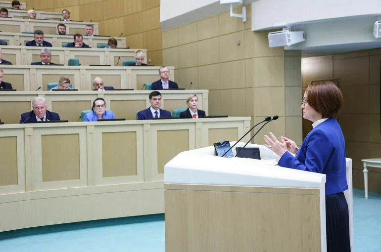 Набиуллина призвала обязать банки раскрывать сведения о стоимости кредитов
