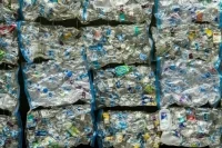 Производителей упаковки хотят обязать платить за ее утилизацию