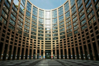 В новый пакет санкций ЕС вошли военкоры и журналисты