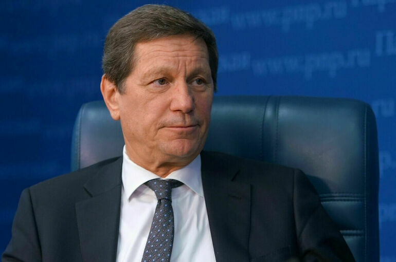 Жуков призвал сплотиться вокруг президента в условиях попытки мятежа