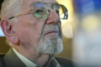 Умер соавтор Конституции России Виктор Шейнис