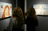 В Госдуме представили современные иконы Богородицы