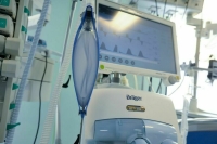 Госзакупки импортных аппаратов ИВЛ предложили запретить