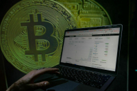 ВС признал отмыванием перевод в рубли биткоинов, полученных за наркотики