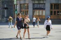 Вильфанд спрогнозировал температуру выше нормы в июле 