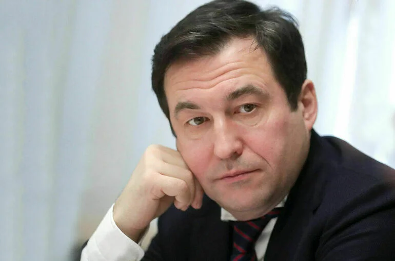 Гусев выступил против запрета торговли алкоголем для ИП
