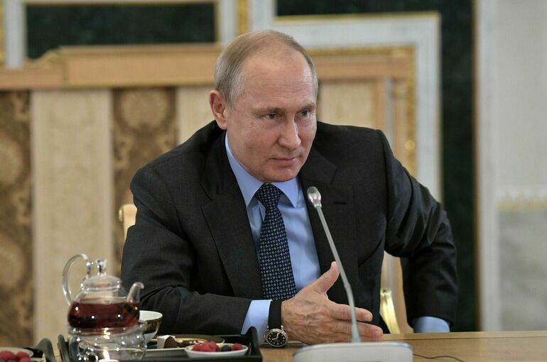 Путин заявил, что не сомневается в победе России