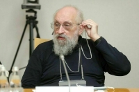 Вассерман объяснил свой визит в больницу