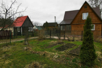 В ЛДПР предложили бесплатно давать землю семьям после 10 лет брака