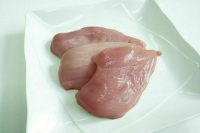 В Чехии обнаружили инфицированное сальмонеллой куриное мясо с Украины