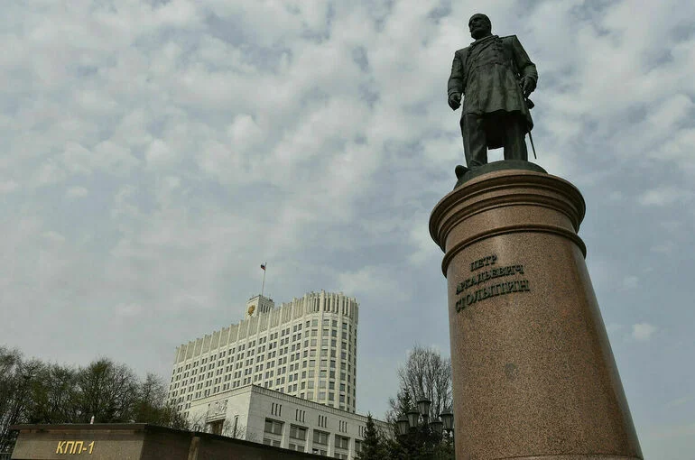 Кабмин одобрил поправки к законопроекту о налоге на сверхприбыль