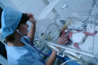 В России второй раз за год выросла рождаемость